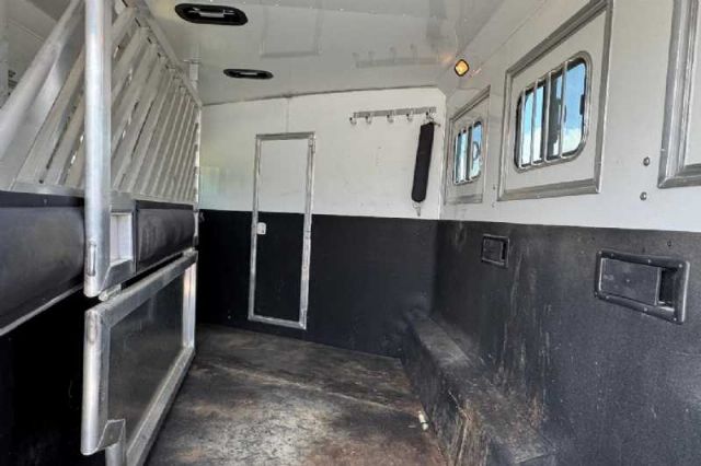 Used Horse Trailers for Sale