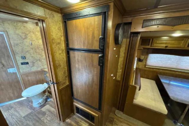 Used Horse Trailers for Sale