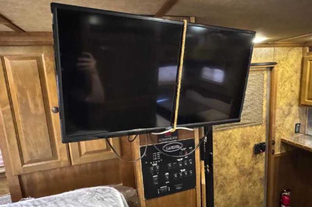 Used Horse Trailers for Sale
