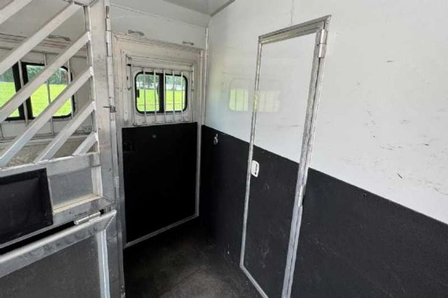 Used Horse Trailers for Sale