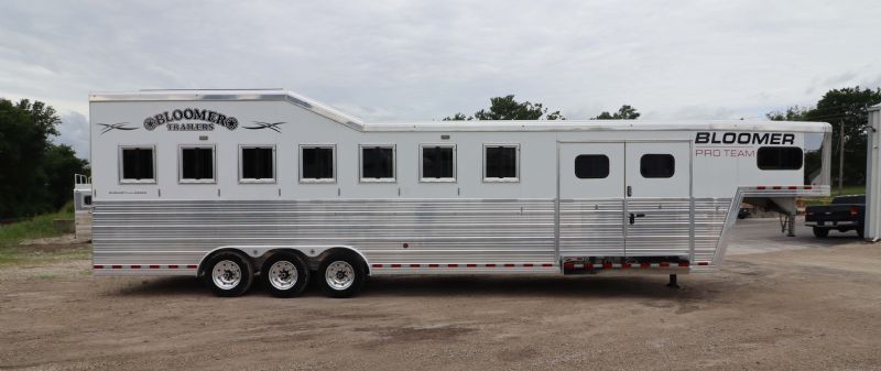 Used Horse Trailers for Sale