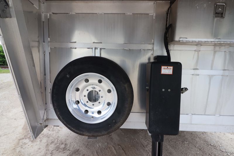 Used Horse Trailers for Sale