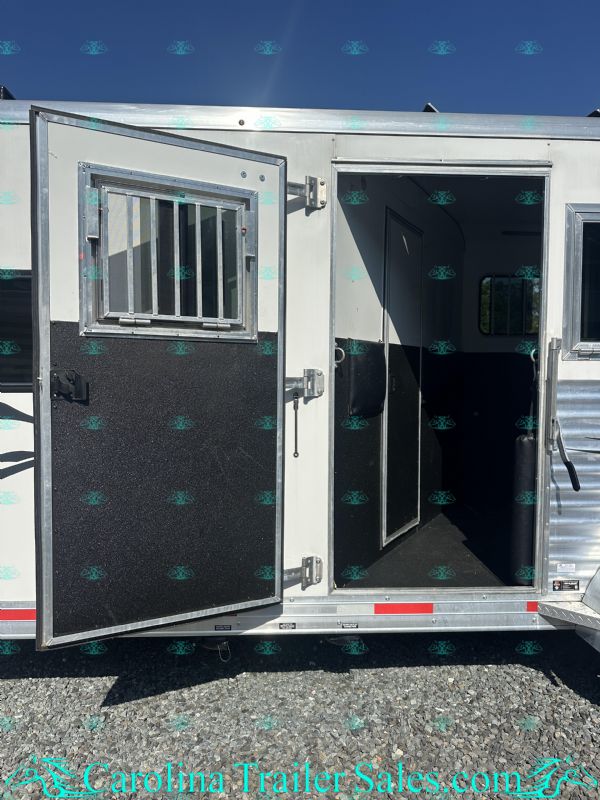 Used Horse Trailers for Sale