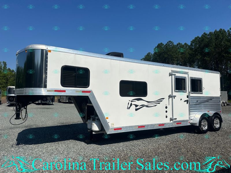 Used Horse Trailers for Sale