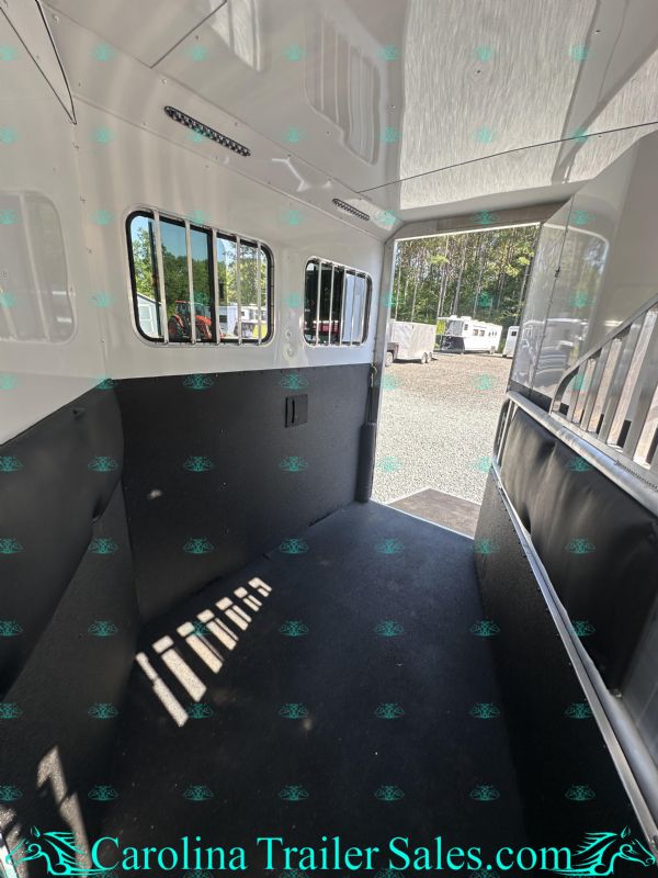 Used Horse Trailers for Sale