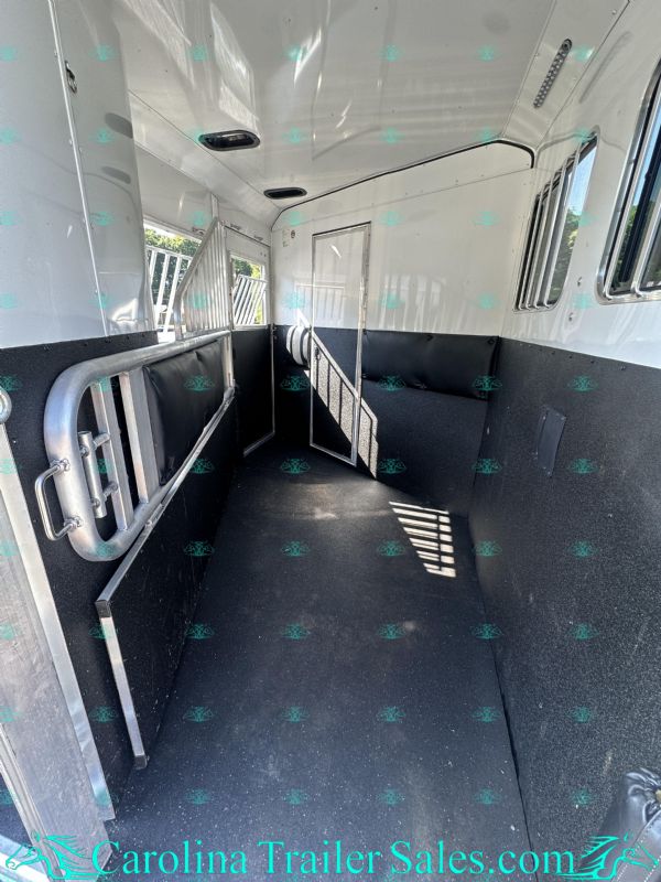 Used Horse Trailers for Sale