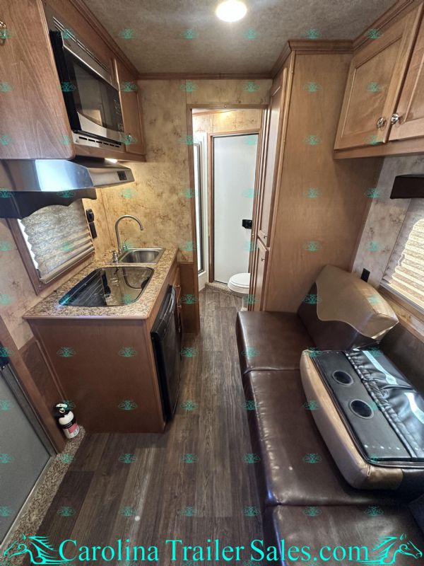 Used Horse Trailers for Sale