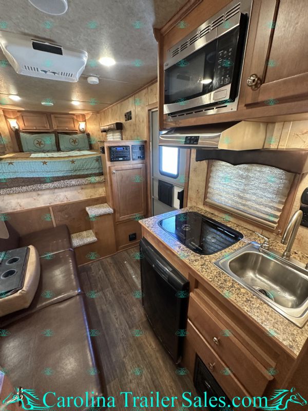 Used Horse Trailers for Sale
