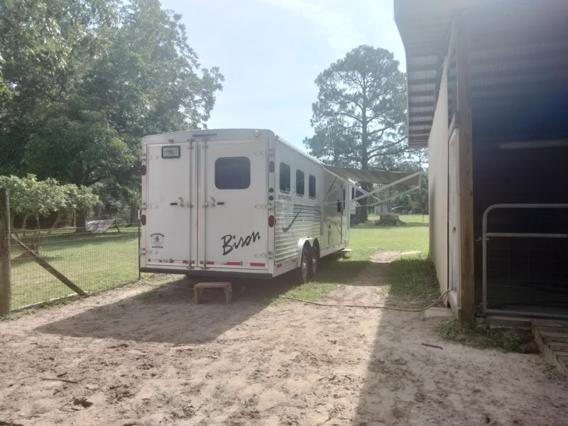 Used Horse Trailers for Sale