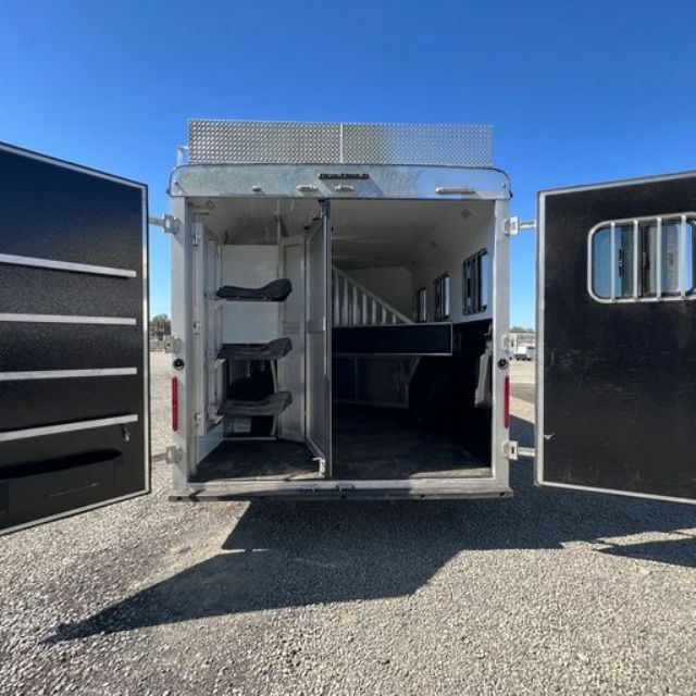 Used Horse Trailers for Sale
