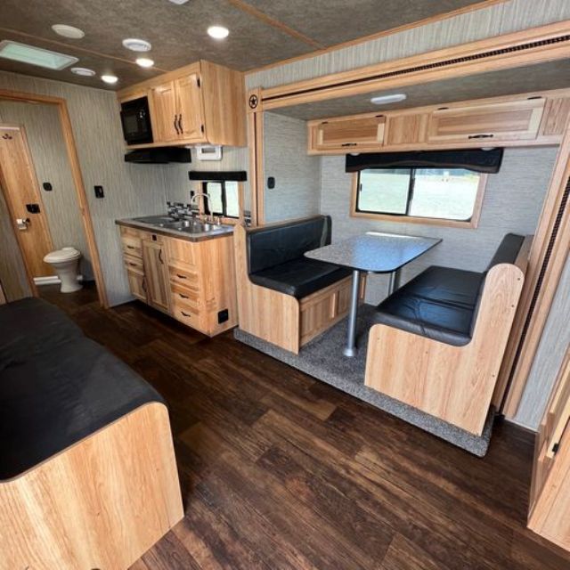 Used Horse Trailers for Sale