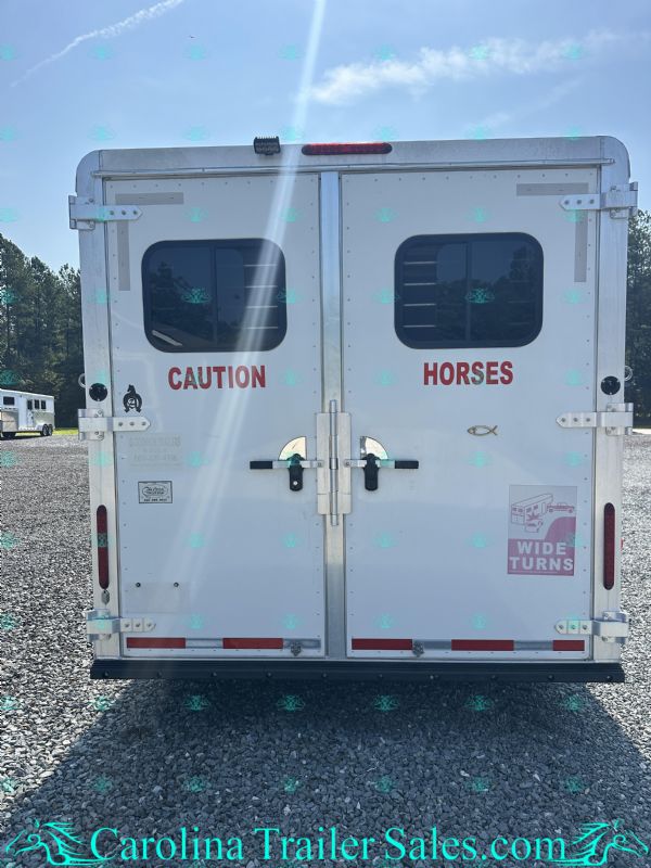 Used Horse Trailers for Sale