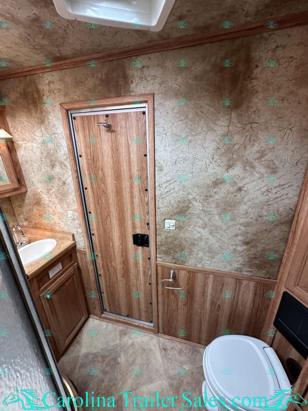 Used Horse Trailers for Sale