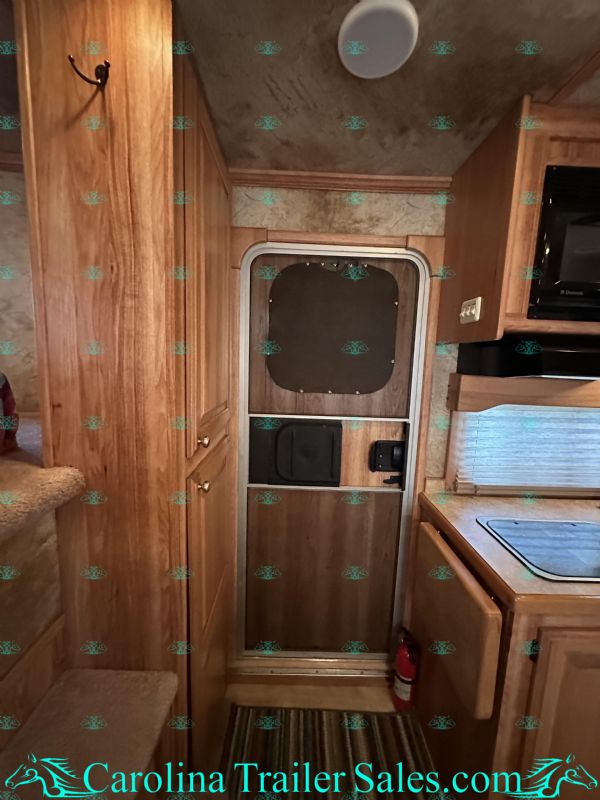 Used Horse Trailers for Sale
