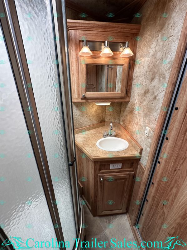Used Horse Trailers for Sale