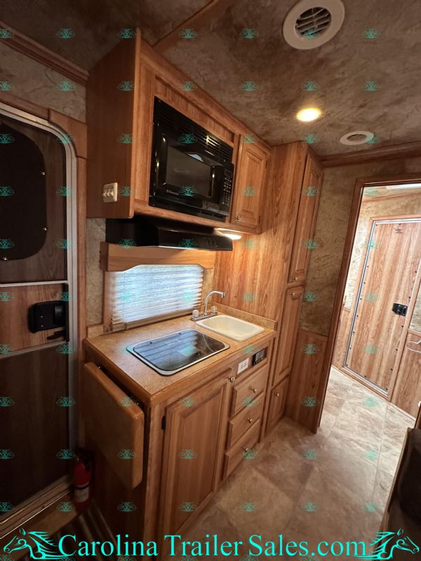 Used Horse Trailers for Sale