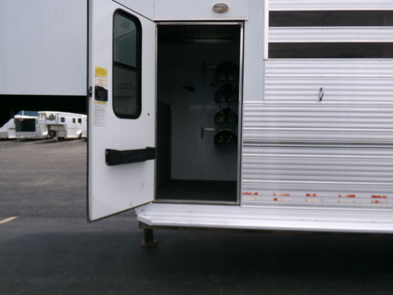 Used Horse Trailers for Sale