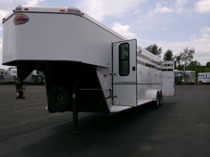 Used Horse Trailers for Sale