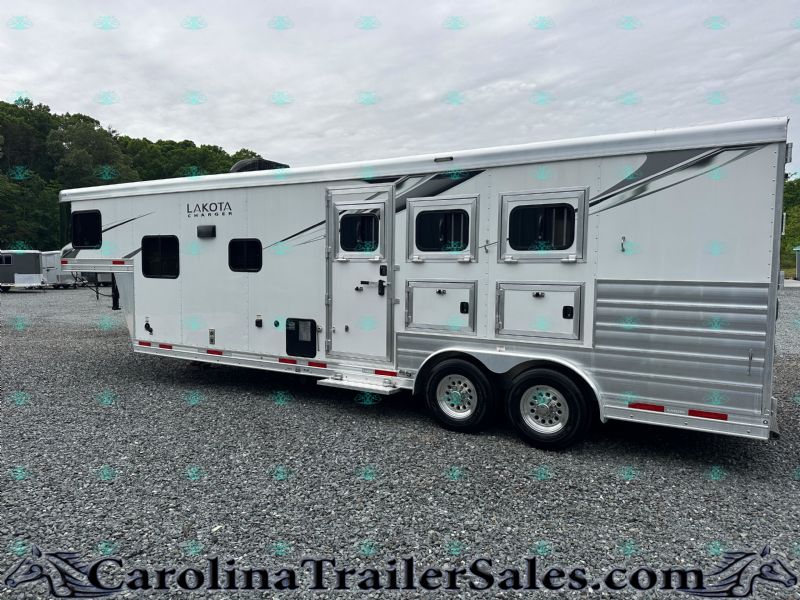 Used Horse Trailers for Sale