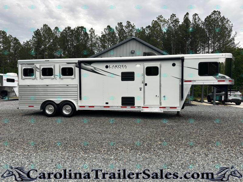 Used Horse Trailers for Sale