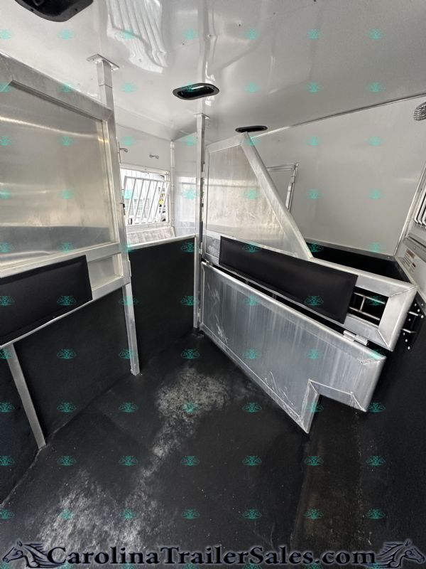 Used Horse Trailers for Sale