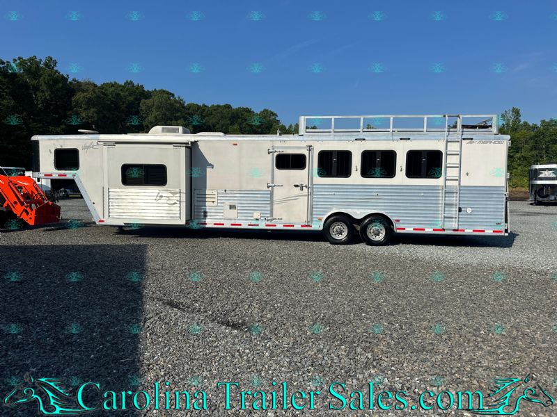 Used Horse Trailers for Sale