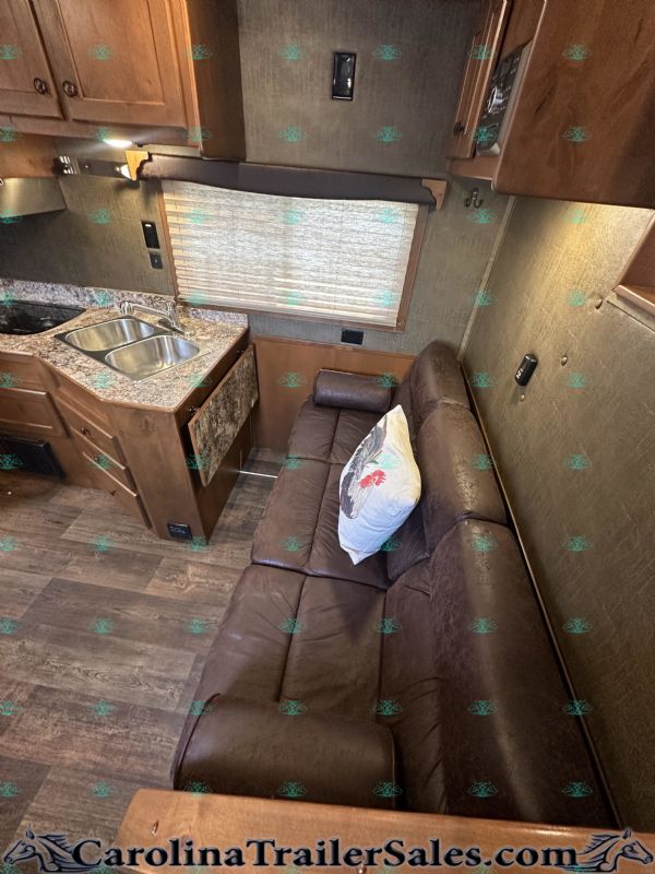 Used Horse Trailers for Sale