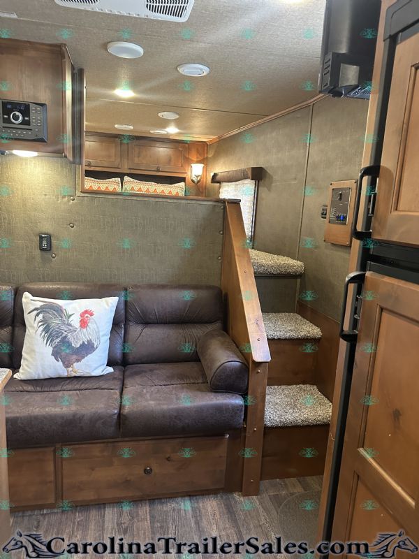 Used Horse Trailers for Sale