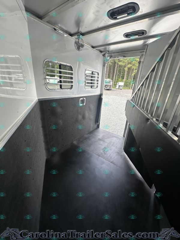 Used Horse Trailers for Sale