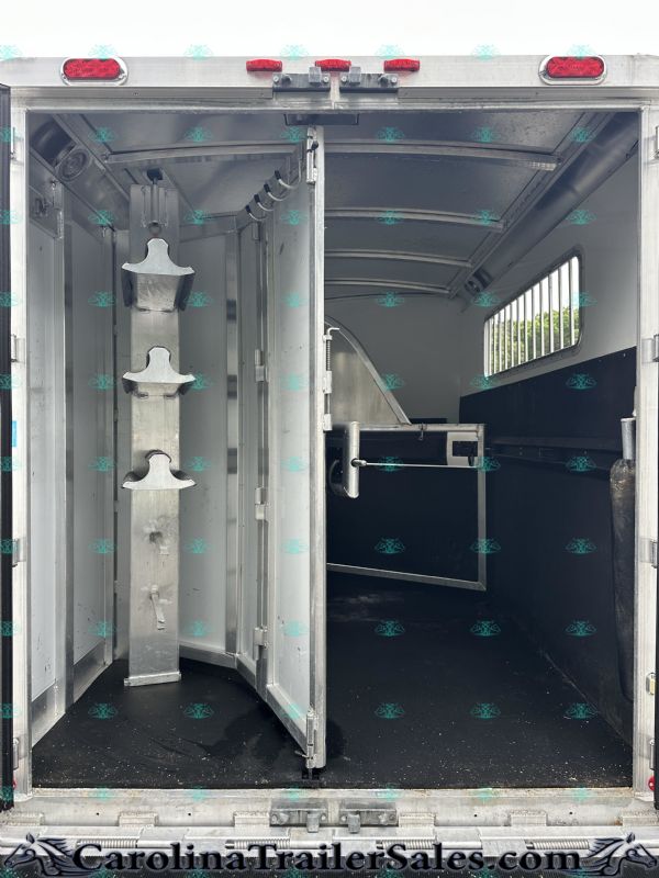 Used Horse Trailers for Sale