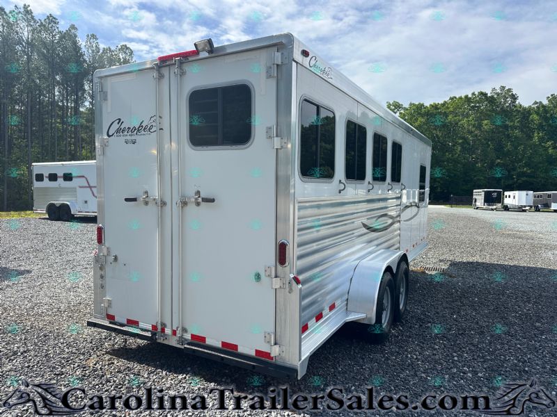 Used Horse Trailers for Sale