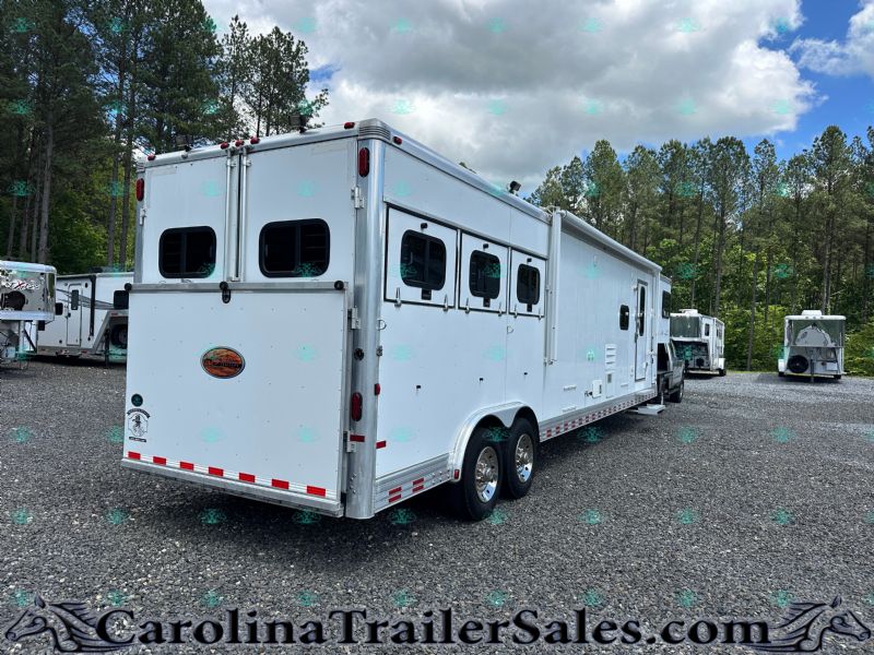 Used Horse Trailers for Sale