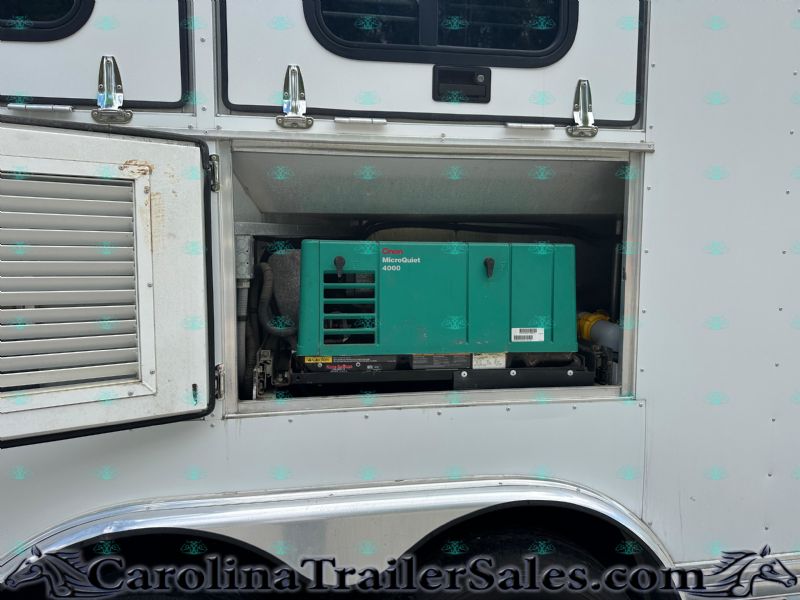 Used Horse Trailers for Sale