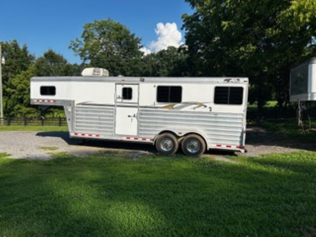Used Horse Trailers for Sale