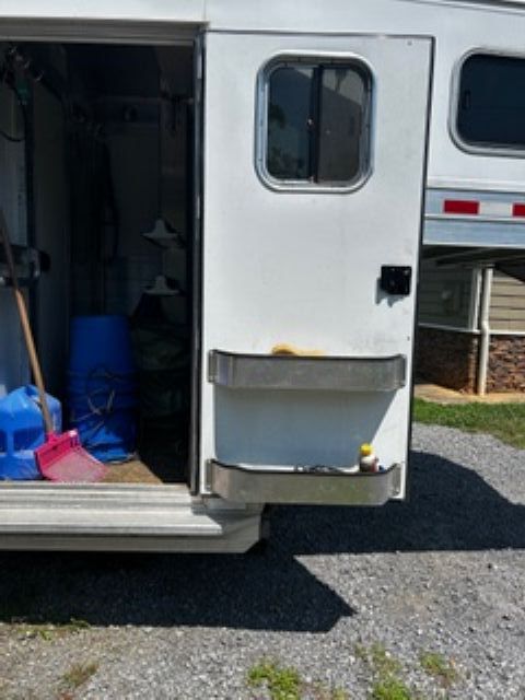 Used Horse Trailers for Sale