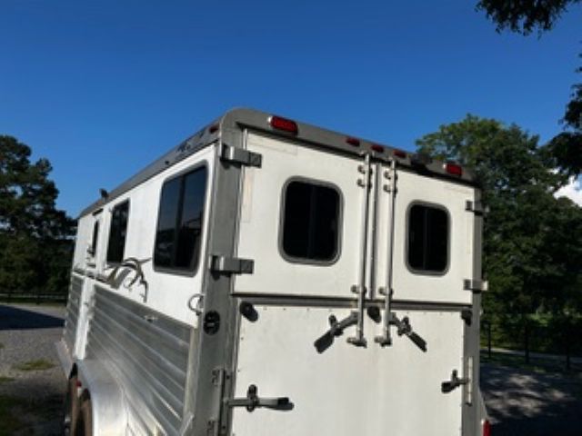 Used Horse Trailers for Sale