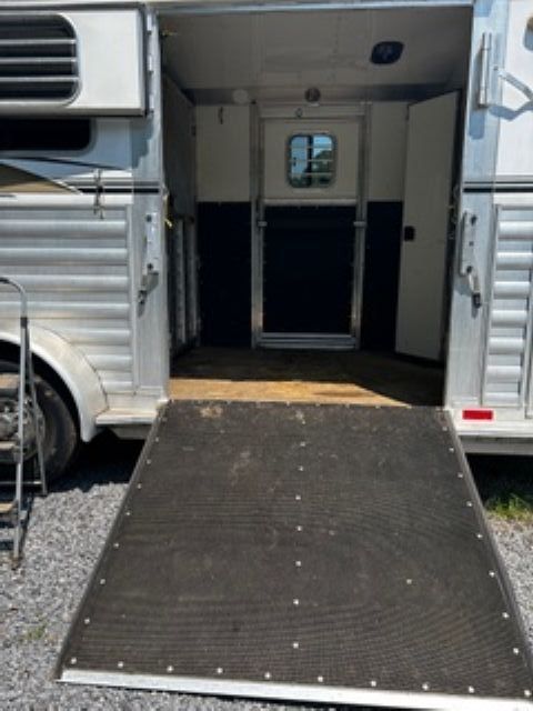 Used Horse Trailers for Sale