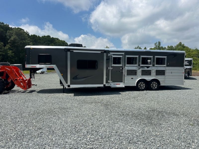 Used Horse Trailers for Sale