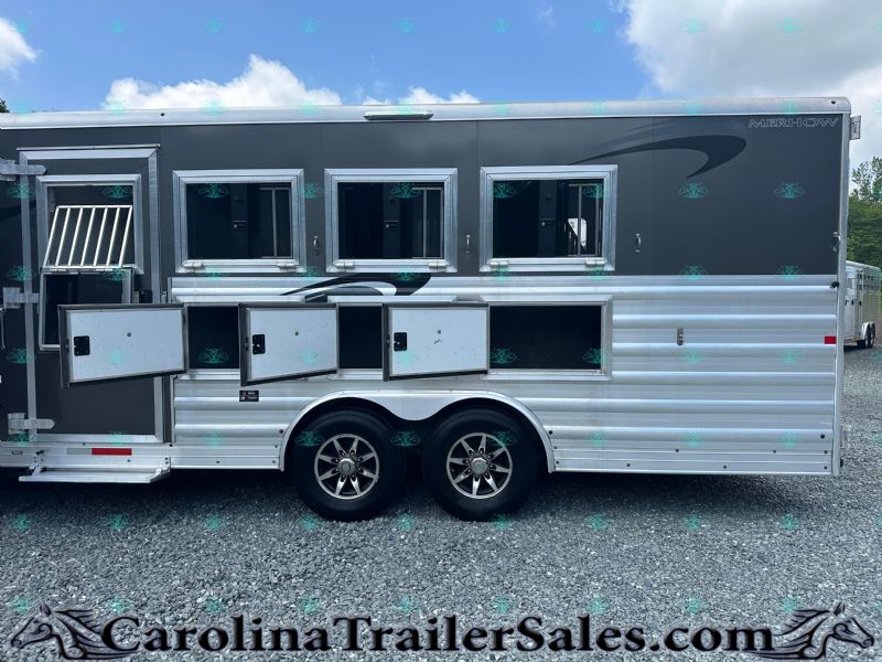 Used Horse Trailers for Sale