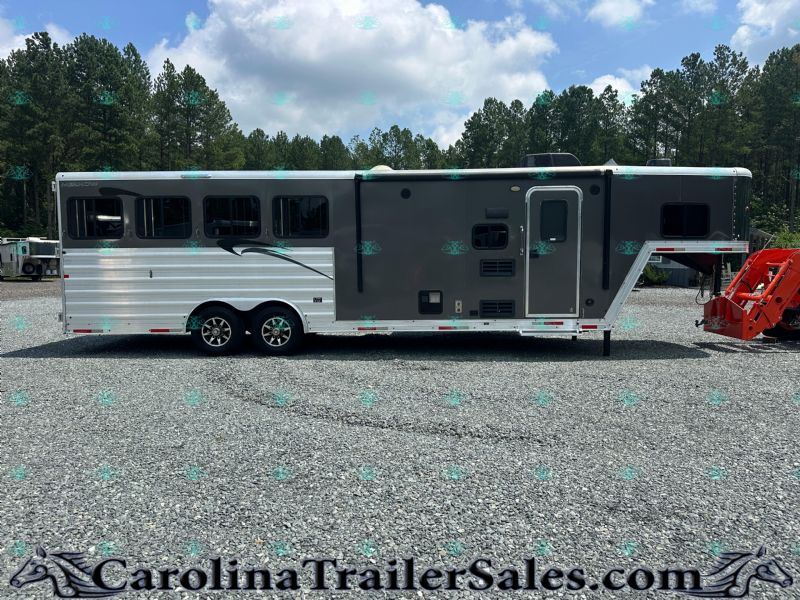 Used Horse Trailers for Sale