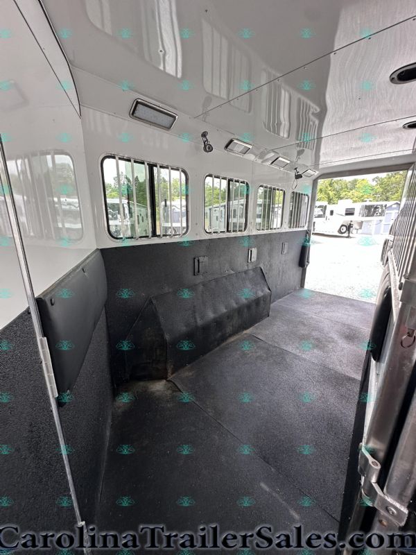 Used Horse Trailers for Sale