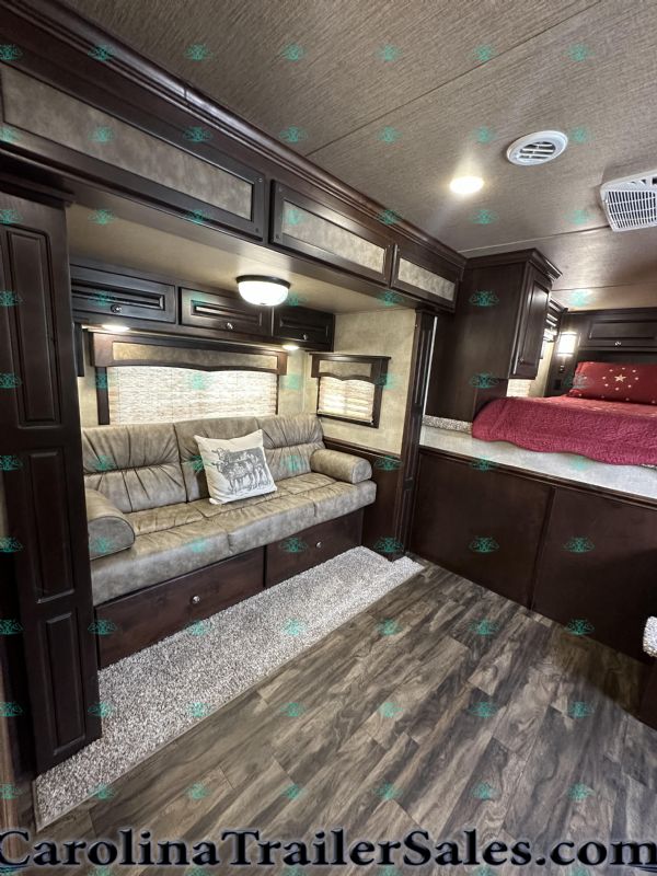 Used Horse Trailers for Sale