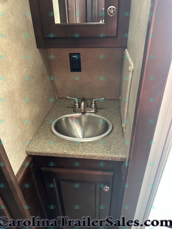 Used Horse Trailers for Sale