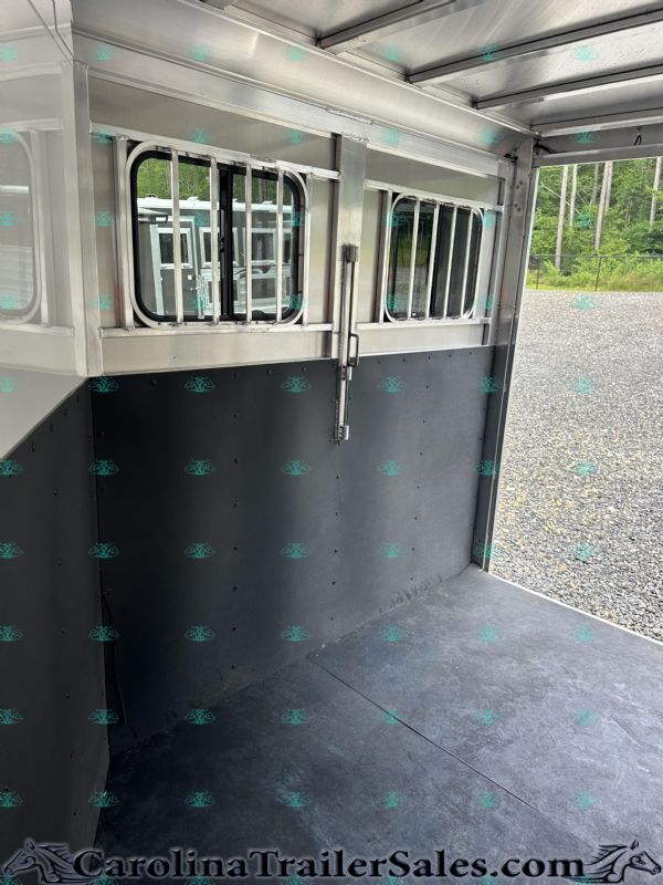 Used Horse Trailers for Sale