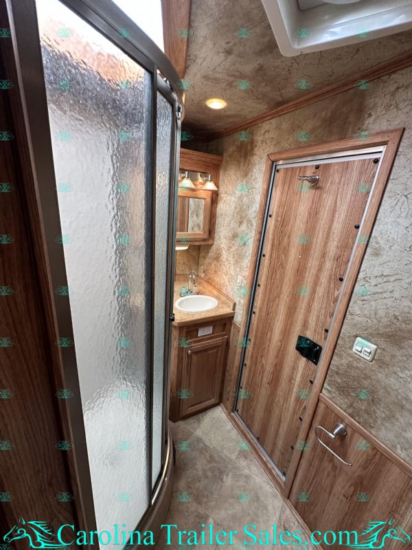 Used Horse Trailers for Sale