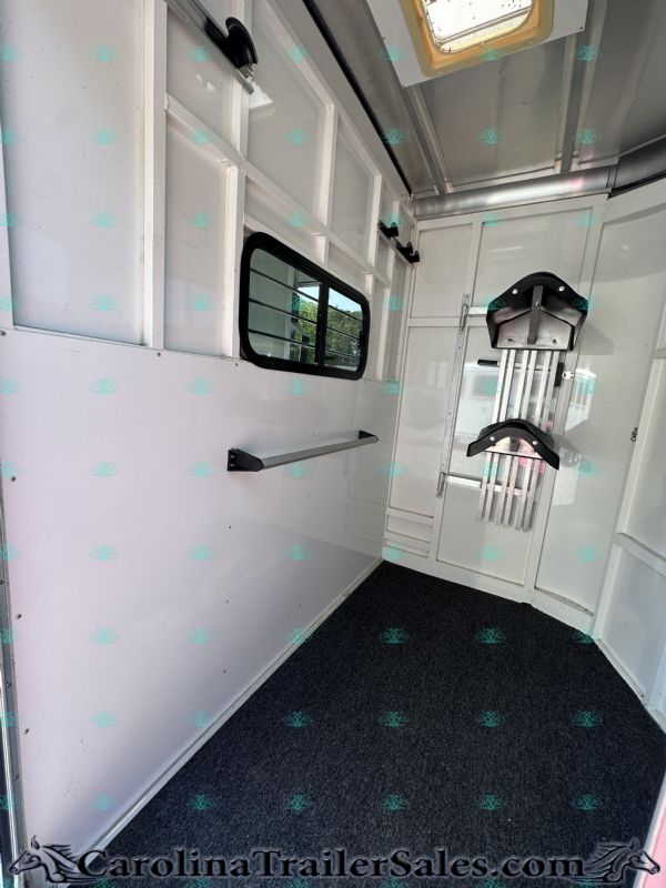 Used Horse Trailers for Sale