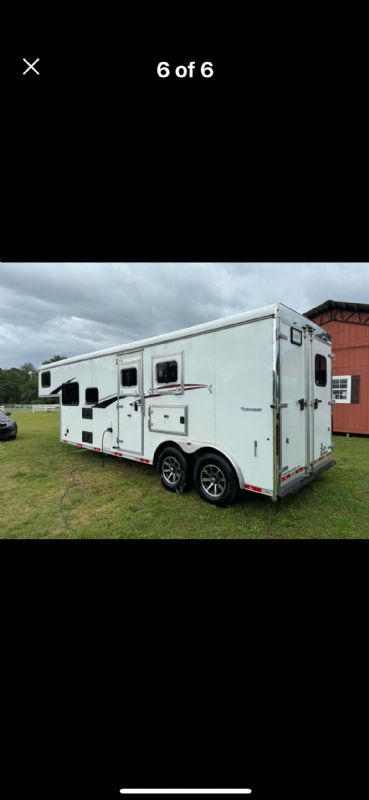 Used Horse Trailers for Sale