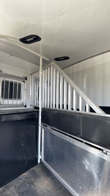 Used Horse Trailers for Sale
