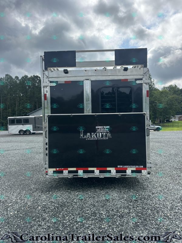 Used Horse Trailers for Sale