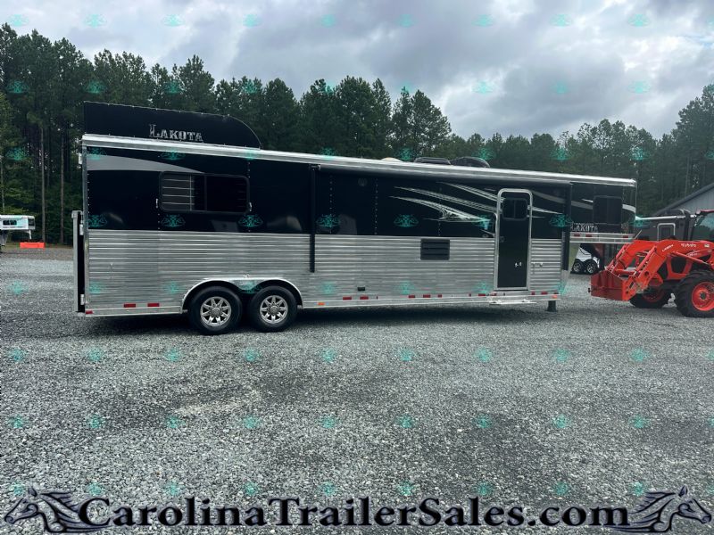 Used Horse Trailers for Sale